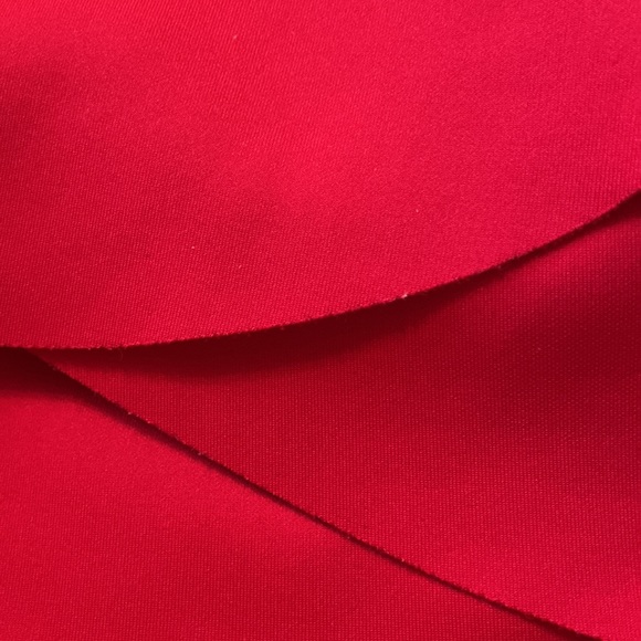 Pink crop top - Picture 2 of 3